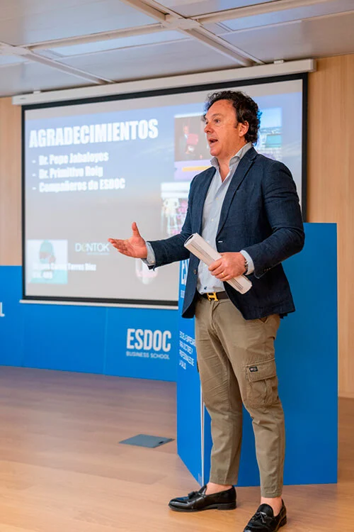 Asi es el doctor Luis Carlos Torres Diez
